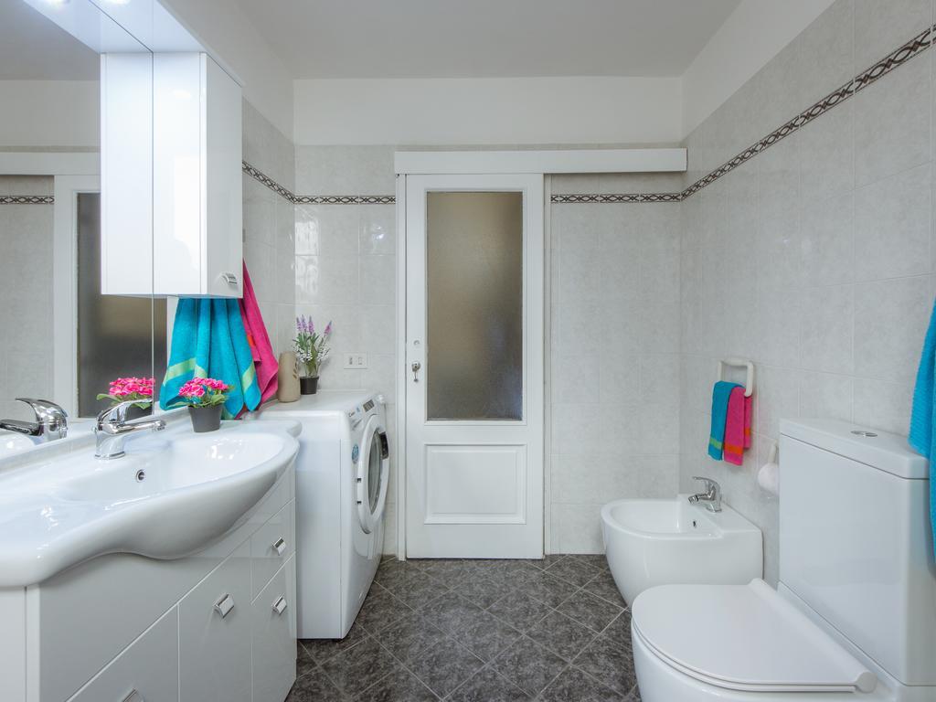 Stylisch Canacci 2 Bedroom Apartment 佛罗伦萨 外观 照片